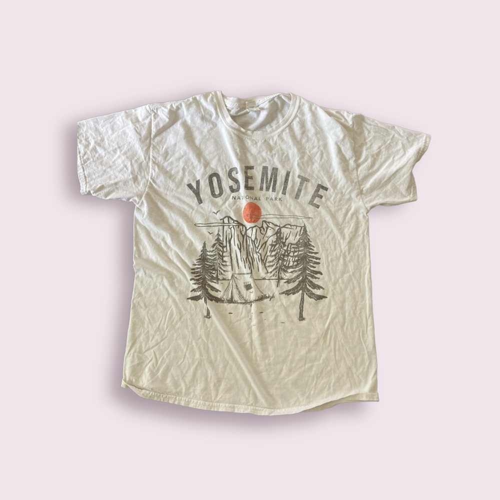 Gildan White Yosemite Graphic Tee